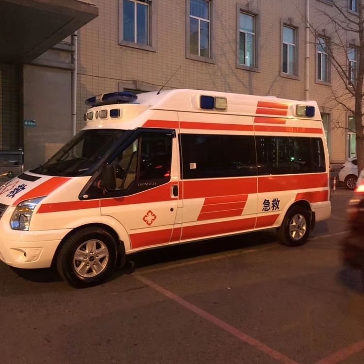 管城回族夜间租赁救护车护送病人转院：安全转运的 8 大核心注意事项